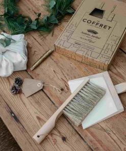Andree Jardin Natural Fibre & Beech Hand Brush & Dustpan - White
