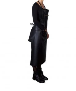 Dutchdeluxes Extra Long Leather Zipper Apron In Classic Black