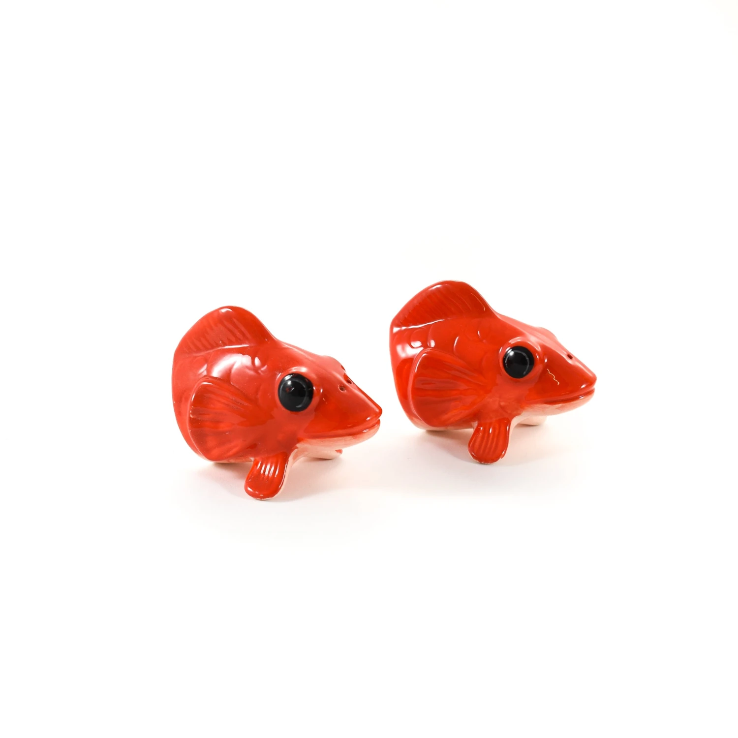 Donkey Cookware Koi Fish Salt & Pepper Shakers 4 Donkey Cookware Koi Fish Salt & Pepper Shakers