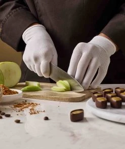 Ingredients Neuhaus Pralines Champagne Pairing Selection - 24 Pieces