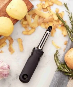 Oxo Good Grips Swivel Peeler Cookware