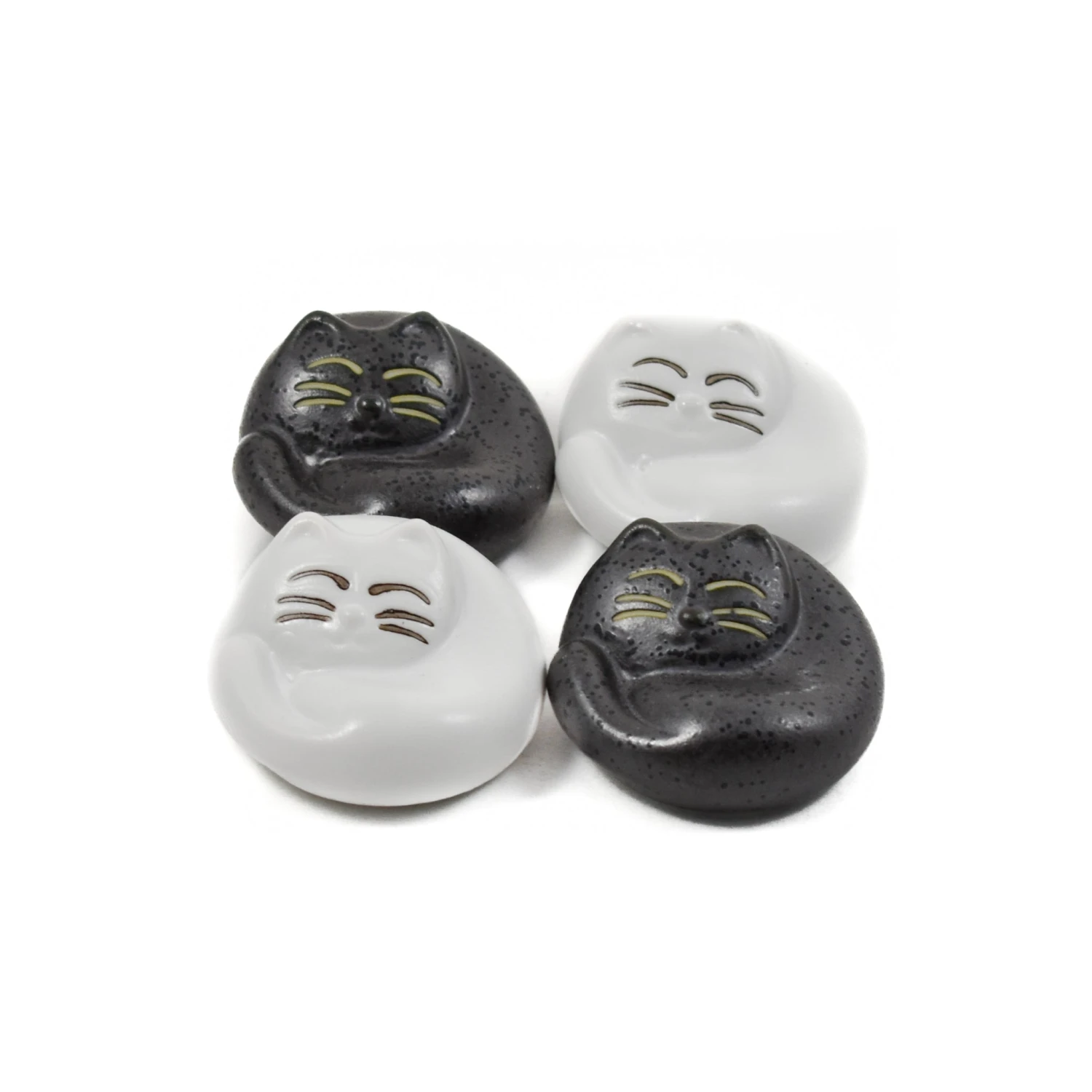 Kiji Stoneware & Ceramics Cats Chopstick Rest Set 3 Kiji Stoneware & Ceramics Cats Chopstick Rest Set