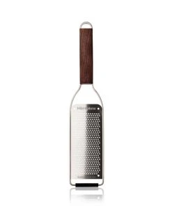 Cookware Master Series Walnut Microplane Gourmet Fine Grater