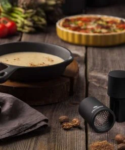 Herbs & Spices Microplane Black Spice Mill